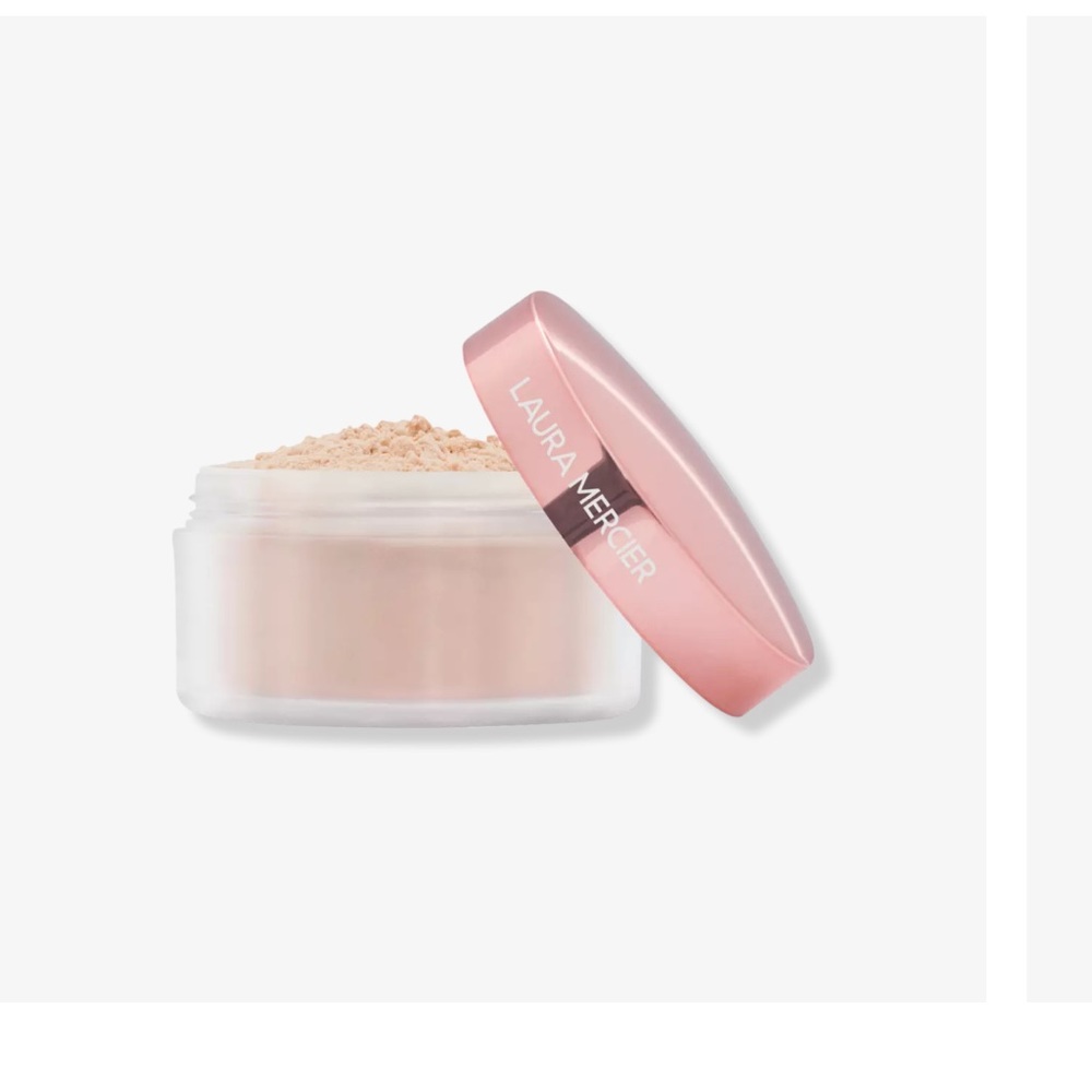 Laura Mercier setting powder - “Cosmic Rose” light catcher
